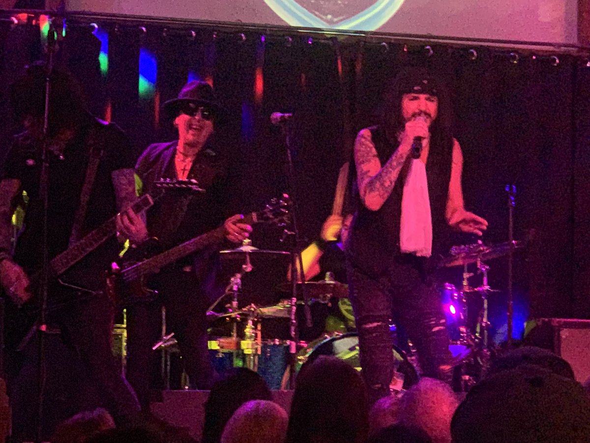 It was a privilege sharing the stage last night with <a href="/acevonjohnson/">🏴‍☠️</a> <a href="/TraciiGuns/">Tracii Guns</a> <a href="/PhilLewisMusic/">Phil Lewis</a> <a href="/laguns/">Keith Lagunes</a> #johnnymatin