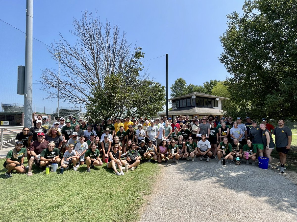 MSSUSoftball's tweet photo. It takes a village! THANK YOU to all who came out to our Yard Game Fundraiser! We appreciate YOU!

More pics on our Facebook! https://t.co/RYzQJPS0Xn