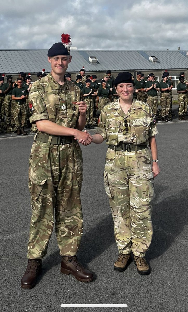 Not sure what words to use to say how proud I am off this young man! Congratulations CSM White on your promotion outstanding!! 👏👏👏.       #fusiliers                              #inspiretoachieve           ⁦@ACF_NELondon⁩