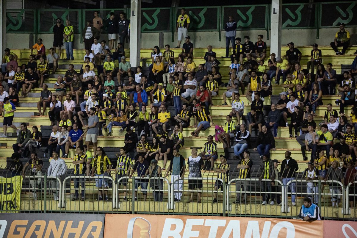 FimDeJogoVR's tweet photo. Com a vitória simples, o ⁦@VoltacoFC⁩ garante vaga na próxima fase #PraCimaDelesVoltaço https://t.co/XYwpq2FUbd