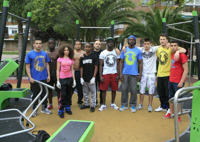¿Recuerdas cuando te uniste a X? ¡Yo sí! #MiAniversarioDeX  9 años por aquí, alguno más por allá 😁🙌🏿
<a href="/IamJordanBioco/">Jordan Bioco</a> <a href="/akadosel/">Dosel Barbarrio</a>