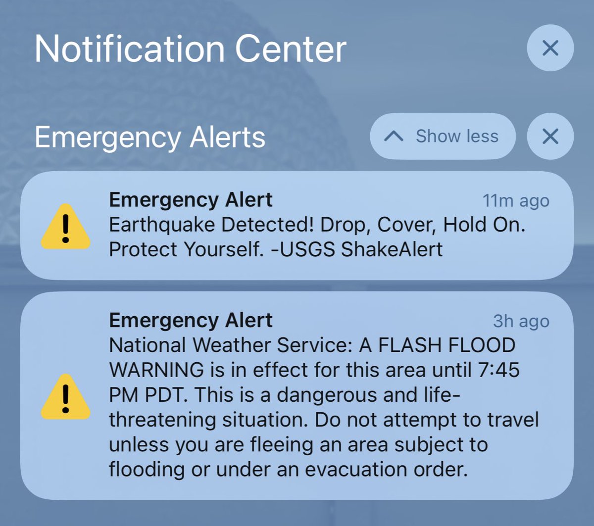 Nobody panic, I’ve got a flashlight. #HurricaneHilary #Earthquake