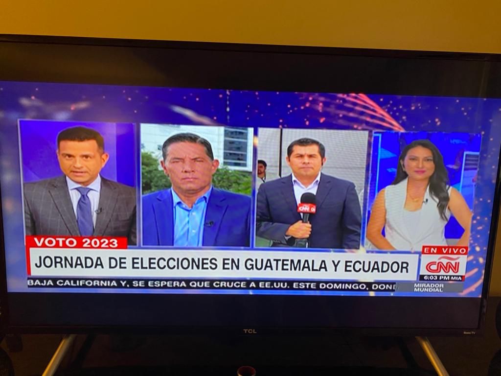 RafaelRomoCNN's tweet photo. Ya está al aire #MiradorMundial por @CNNEE con nuestra cobertura de equipo sobre las elecciones en Guatemala y Ecuador.
@soyfdelrincon @merlincnn @anniecanizares https://t.co/2WKVnPGPDN