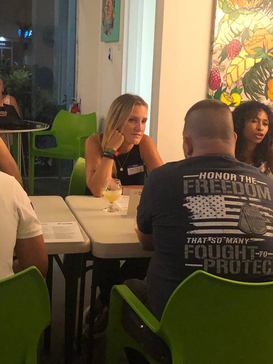 predating's tweet image. Are you ages 20-39, #female #single in #KansasCity #MO #KS, and want to attend #speeddating for #FREE on Monday Aug 21st at 8pm in #Shawnee?  If so, please text "KC" to 561-501-0733... and you can also bring a friend :) #Dating_Available_now #datingevents