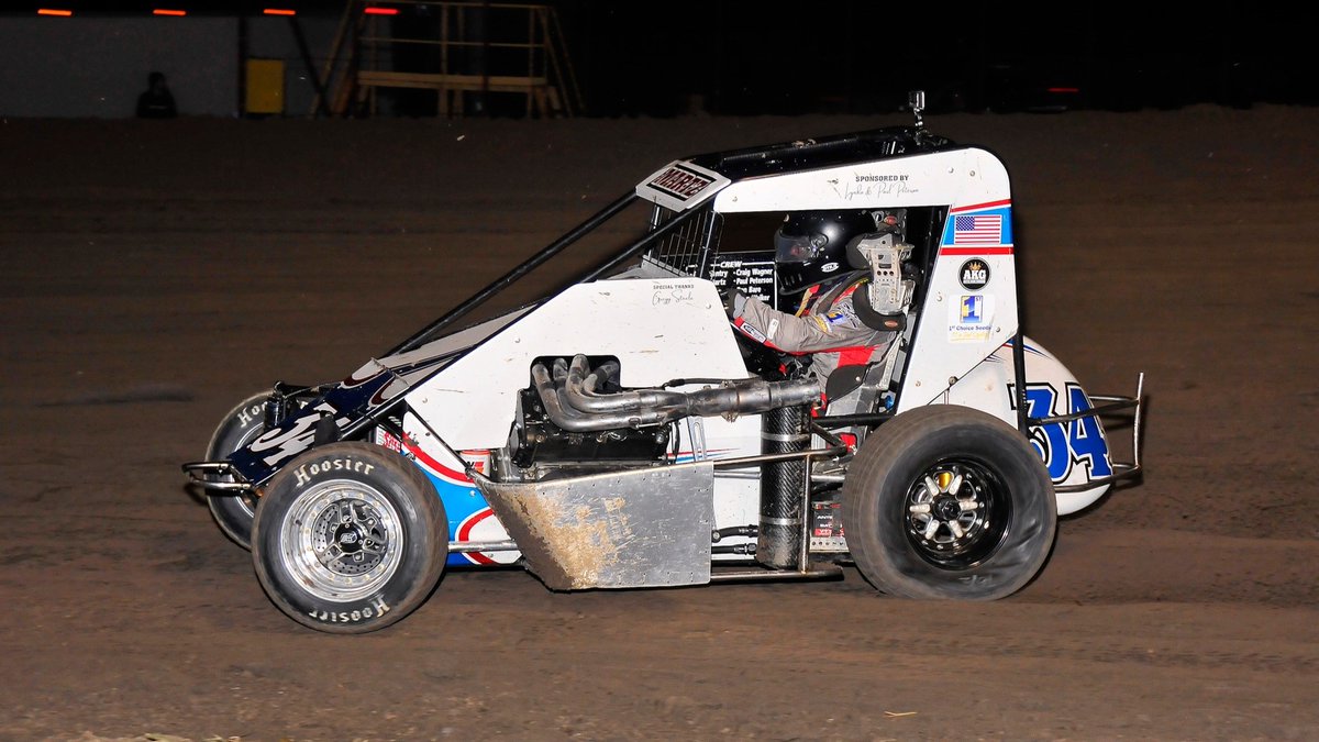 Martz Madness! 👏 @TateMartz1's most recent victory in USAC’s developmental midget series came 13 years ago. On Friday night at @GasCitySpeedway, Martz raced to his first career victory under the USAC Midwest Thunder SpeeD2 Midget banner. Full Story: usacracing.com/component/k2/i…