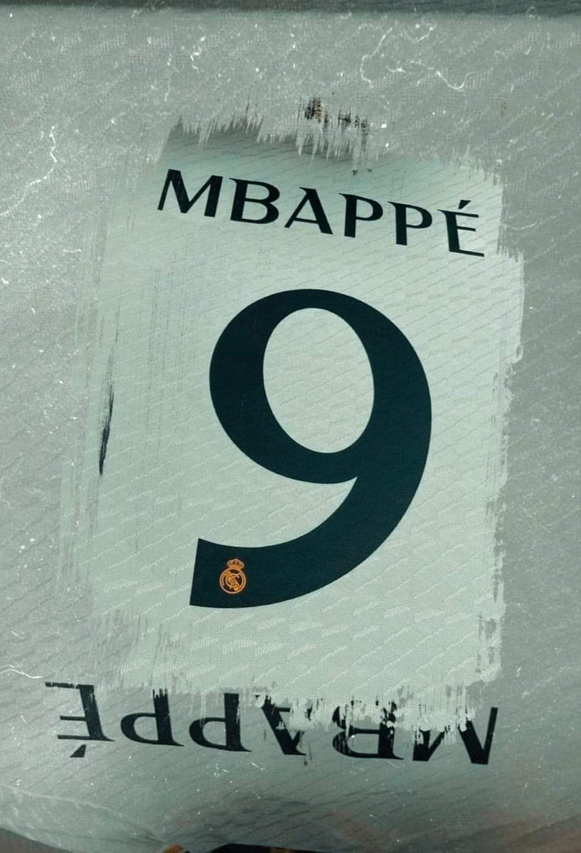 اقتربت من تحقيق احلام مدريديستا جهزوا بشوات ⏳👏😘🫡👌🤍
#فلورنتينيو_بيريز #ريال_مدريد #RealMadrid #كيليان_مبابي
 #باريس_سان_جيرمان #PSG #Mbappé #فابريزيو_رومانو_العرب 👌🤍
<a href="/Jamalalharbi_65/">جمال الحربي</a> <a href="/weitkar/">Kareem</a> <a href="/HamadaShika1911/">HamadaShika👑㊱R.M⓯👑🇦🇹🏹🤍</a>