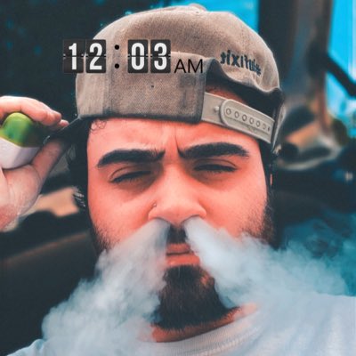 tjbeejar's tweet photo. #NewProfilePic https://t.co/GoklrYcQIo