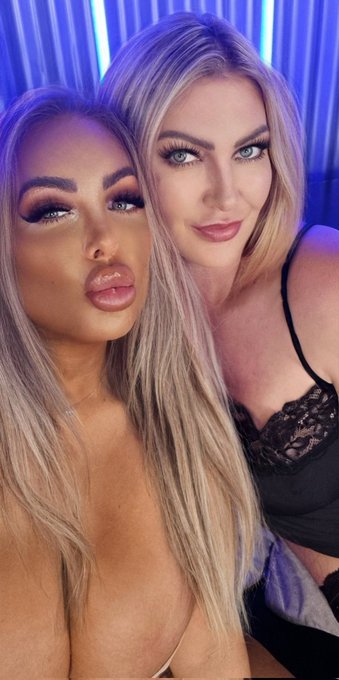 Live on @BabestationTV with @DocLeighdarby https://t.co/pKjLak7GRH<a class="tags" href="/tag/babestationtv">@babestationtv</a><a class="tags" target="_blank" title="On Twitter" href="/?out=eyJ0eXAiOiJKV1QiLCJhbGciOiJIUzUxMiJ9.eyJpYXQiOjE3MjA3NTYyMjYsImlzcyI6InR3cG9ybnN0YXJzLmNvbSIsIm5iZiI6MTcyMDc1NjIyNiwiZXhwIjoxNzUyMjkyMjI2LCJyZWRpcmVjdF91cmwiOiJodHRwczovL3R3aXR0ZXIuY29tL0RvY0xlaWdoZGFyYnkifQ.4M-gDiWSmwQJgwRxljO4Qbflh71bStxM-HKfENeXV08dSMz9LD7CwkaoCMyuaq_nvXw00b9g9Q54BZ34VKKJ3A">@DocLeighdarby</a>