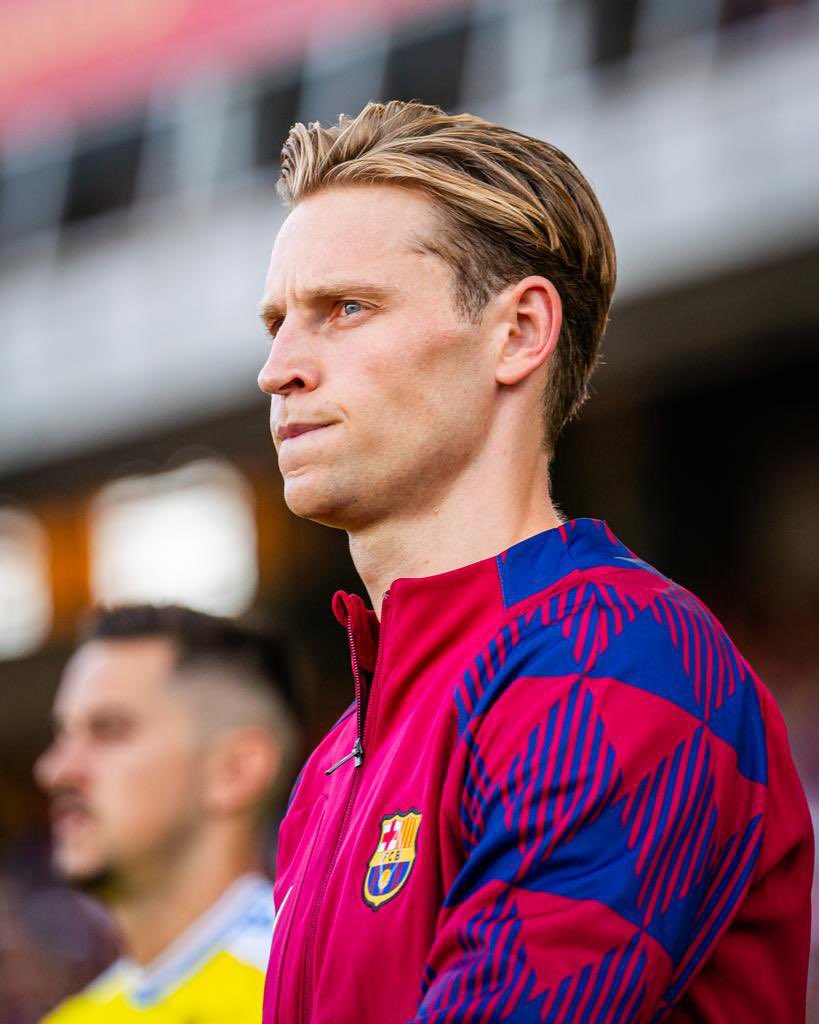 DeJongFrenkie21 tweet picture