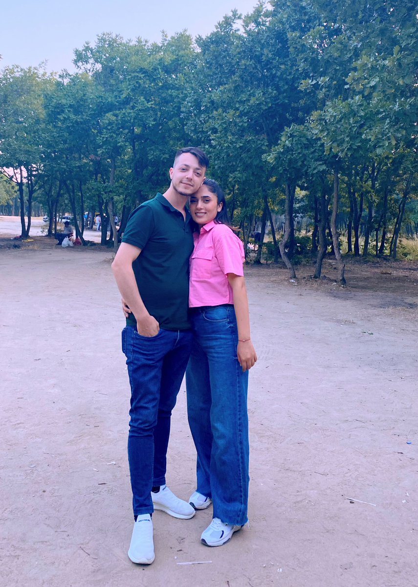 Sen yaralarımın etrafına, yıldızlar çizdin 🦋