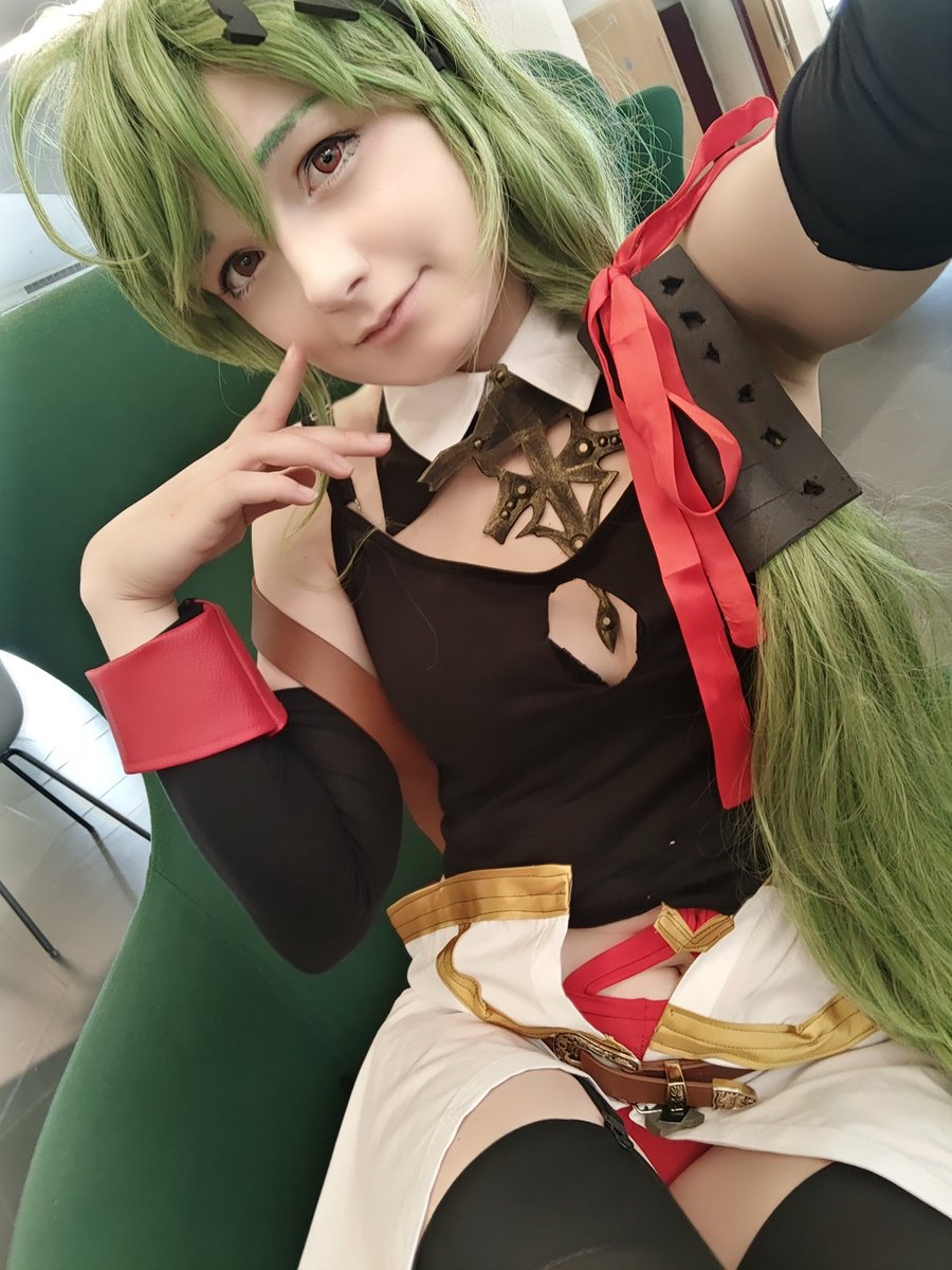 dogonalogcospl1's tweet photo. 🌇+🌃
#GirlsFrontline #少女前線 #ドールズフロントライン #ドルフロ #cosplay #コスプレ #mk48 #amecon https://t.co/ge14By3Gyq