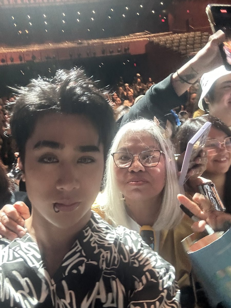 a_asaiah's tweet photo. Soundcheck😱😱😱
No Pablo &amp; Ken😭
#Edmonton🇨🇦
#PAGTATAGWorldTour
#SB19 @SB19Official https://t.co/wbcbCz0mCr