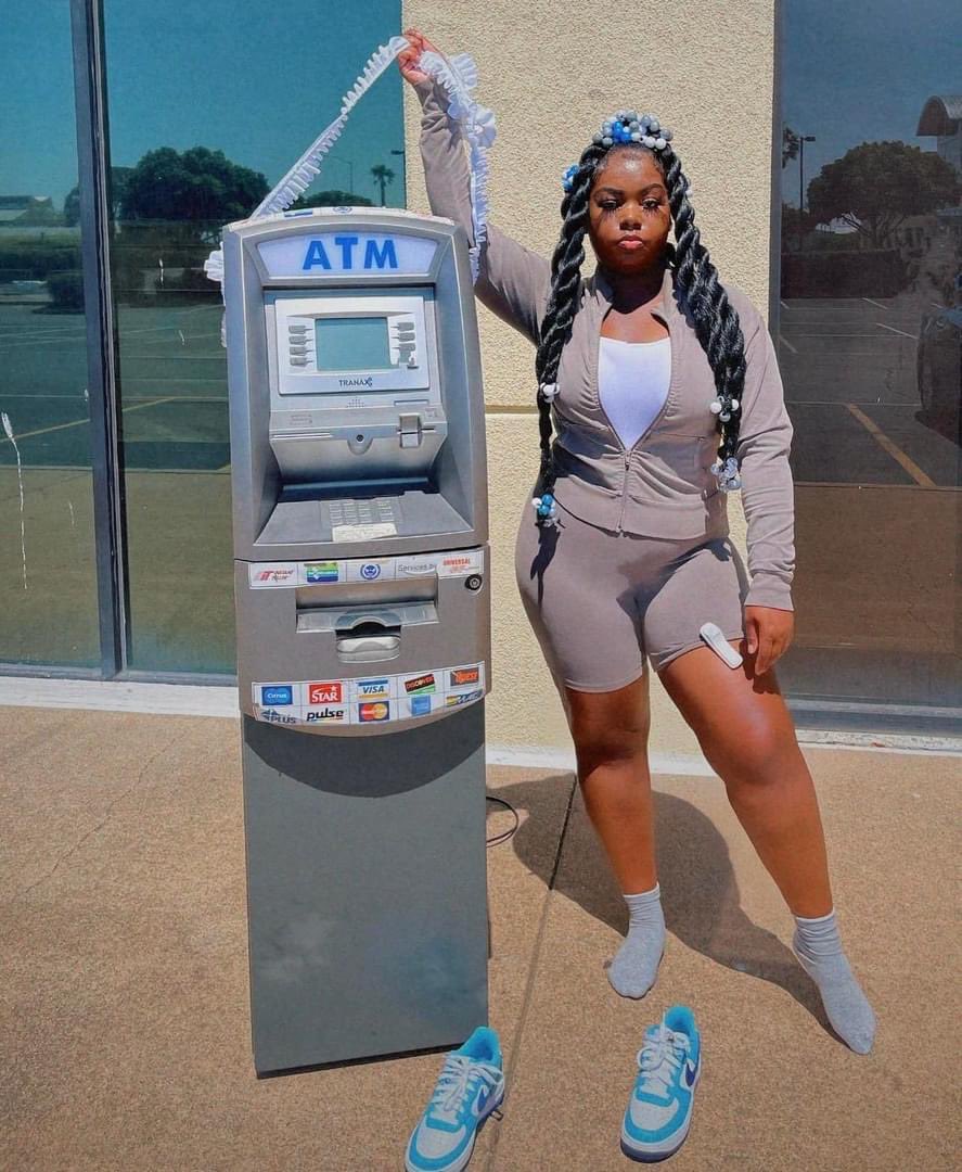 afropuffjada tweet media