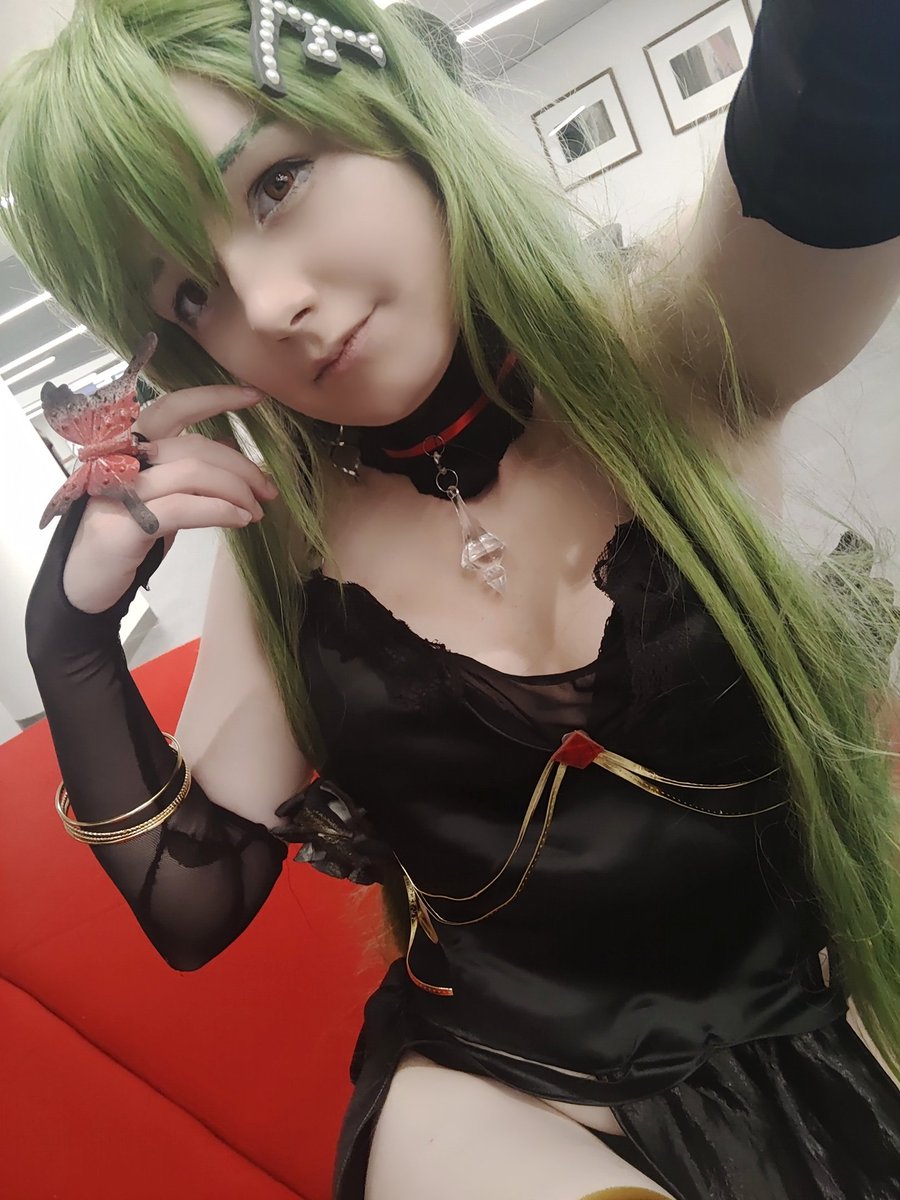dogonalogcospl1's tweet photo. 🌇+🌃
#GirlsFrontline #少女前線 #ドールズフロントライン #ドルフロ #cosplay #コスプレ #mk48 #amecon https://t.co/ge14By3Gyq