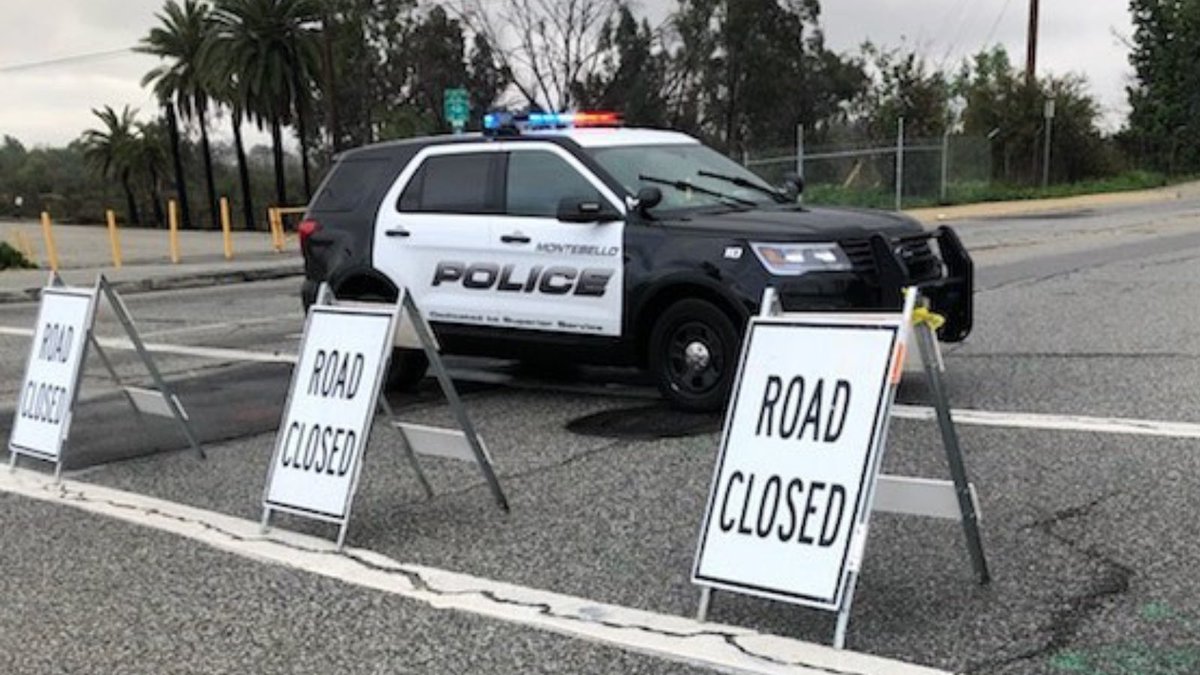 Montebello PD (@montebellopd) on Twitter photo #RoadClosure Lincoln Ave. is closed between Avenida De La Merced and San Gabriel Blvd due to flooding. Use alternate routes. #HuracanHilary #montebello #montebellopd <a href="/MontebelloCity/">City of Montebello</a> #RoadClosure Lincoln Ave. is closed between Avenida De La Merced and San Gabriel Blvd due to flooding. Use alternate routes. #HuracanHilary #montebello #montebellopd <a href="/MontebelloCity/">City of Montebello</a>