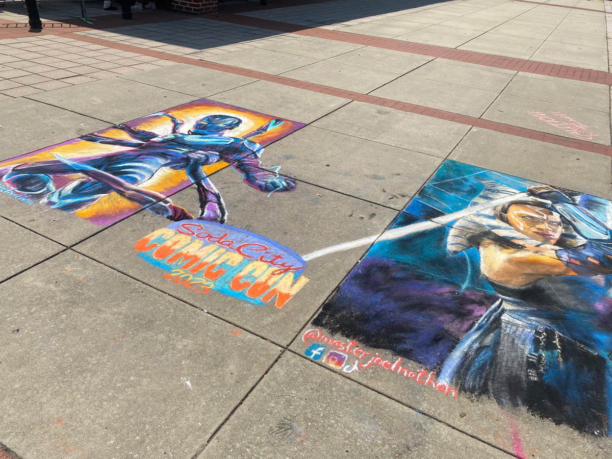 MasterJNathan's tweet image. Much love @SodaCityCon !!!

#BlueBeetle #Ahsoka 
#sidewalkchalk #chalkart #streetart #sodacitycomiccon