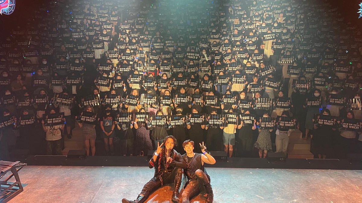 kkyoungsu_archv's tweet image. [IG] 230821 @ yun_noh 
노윤 배우님 인스타그램 

트레이스 유 10주년 시즌이 끝났습니다.
하루하루 노래 실력이 느는 관객분들을 보며 행복했어요.
사랑해 주셔서 감사합니다.
트레이스 유에 관련 된 모두들 사랑합니다. 

#뮤지컬 #트레이스유 #김경수 #노윤 

🔗 instagram.com/p/CwLX9_-S59U/…