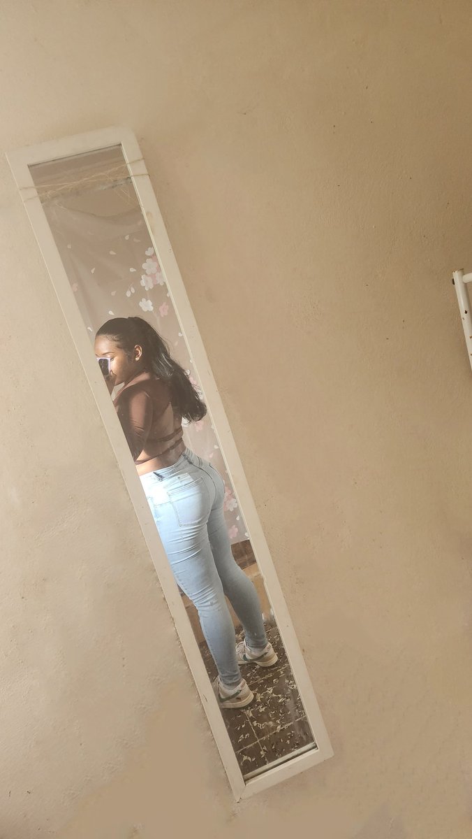 BalynMae's tweet photo. 5"2 cute https://t.co/odr0XgAveo