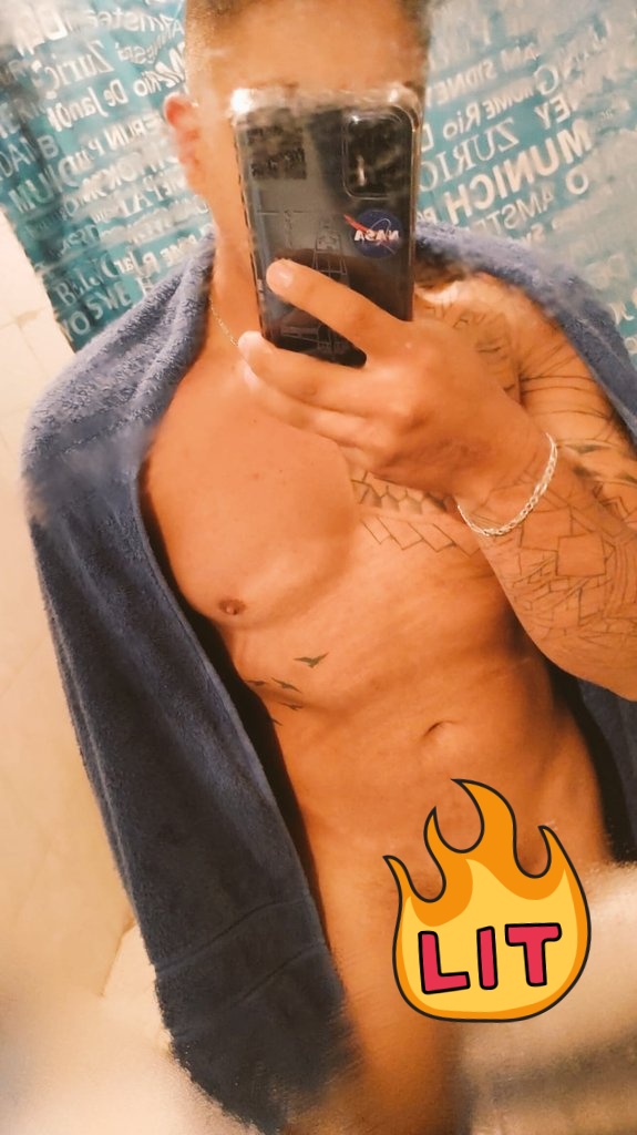 DeseosVipMich's tweet photo. Nuestro BarTender listo para nuestra próxima 

Fiesta privada 

Tu, ya tienes tu acceso ?

Muy pocos son candidatos a ser

MIEMBRO DESEOS https://t.co/PwZ8rSeXxI