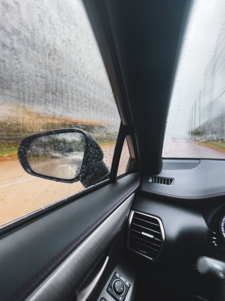 luisogonzalez's tweet photo. Hitting the road on a rainy Sunday.
#sundayvibes #rainysunday #ontheroad #roadrunning #havingfun https://t.co/DpsnGbkjIG