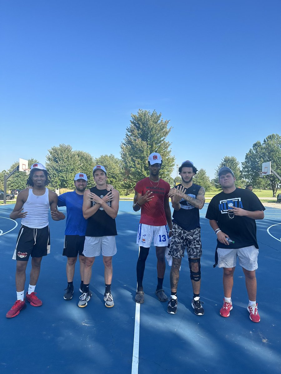 Idlewild_League's tweet photo. Hoops I Did It Again (3) is the first team to advance to the 2023 IBL Final Four! πππ₯ #IBLPlayoffs https://t.co/GPd88p4Pa4