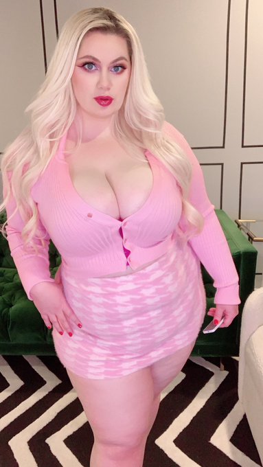 40% off https://t.co/MvQS6ktDYz 💋 https://t.co/0v7d3b50ql