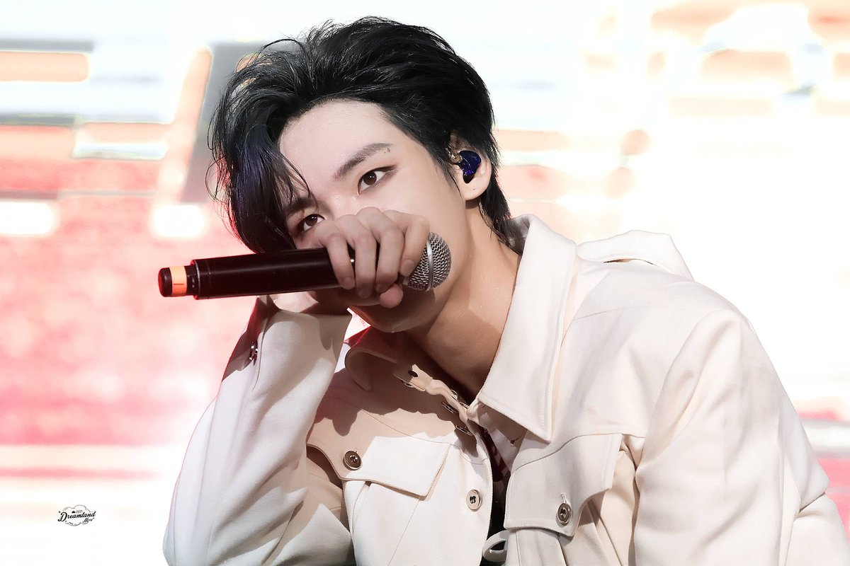 ymmzone's tweet photo. [📸] 230820 WALLBREAKER Fanmeet in Guangzhou

© DREAMLAND丨姚柏南

#姚明明 #요명명 #姚柏南 #요백남 https://t.co/UP0ecqvgyk