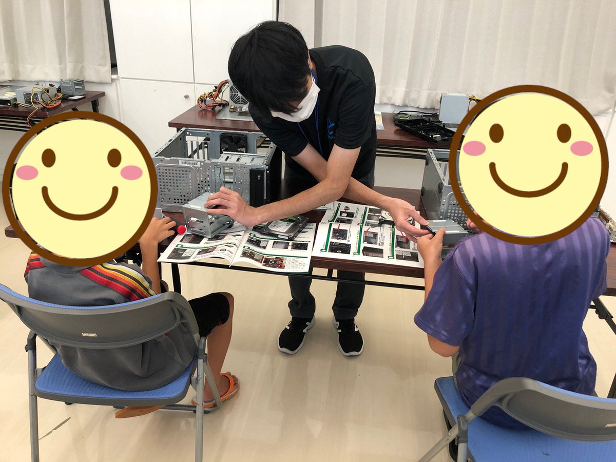 eSportsLab_oki's tweet photo. 【追加枠のお知らせ‼】
🌴SUMMER こどもパソコン組立体験プログラム🌴
・8月27日(日) e-sportsLab
9:30~10:30 残り3席
残り少ない席数の為、お早めにご予約ください🙇
詳細&ご予約はコチラから🕺
https://t.co/01SQ69O6Ci
#esportslab
#パソコン組立体験 https://t.co/V19T3Q4Q9M