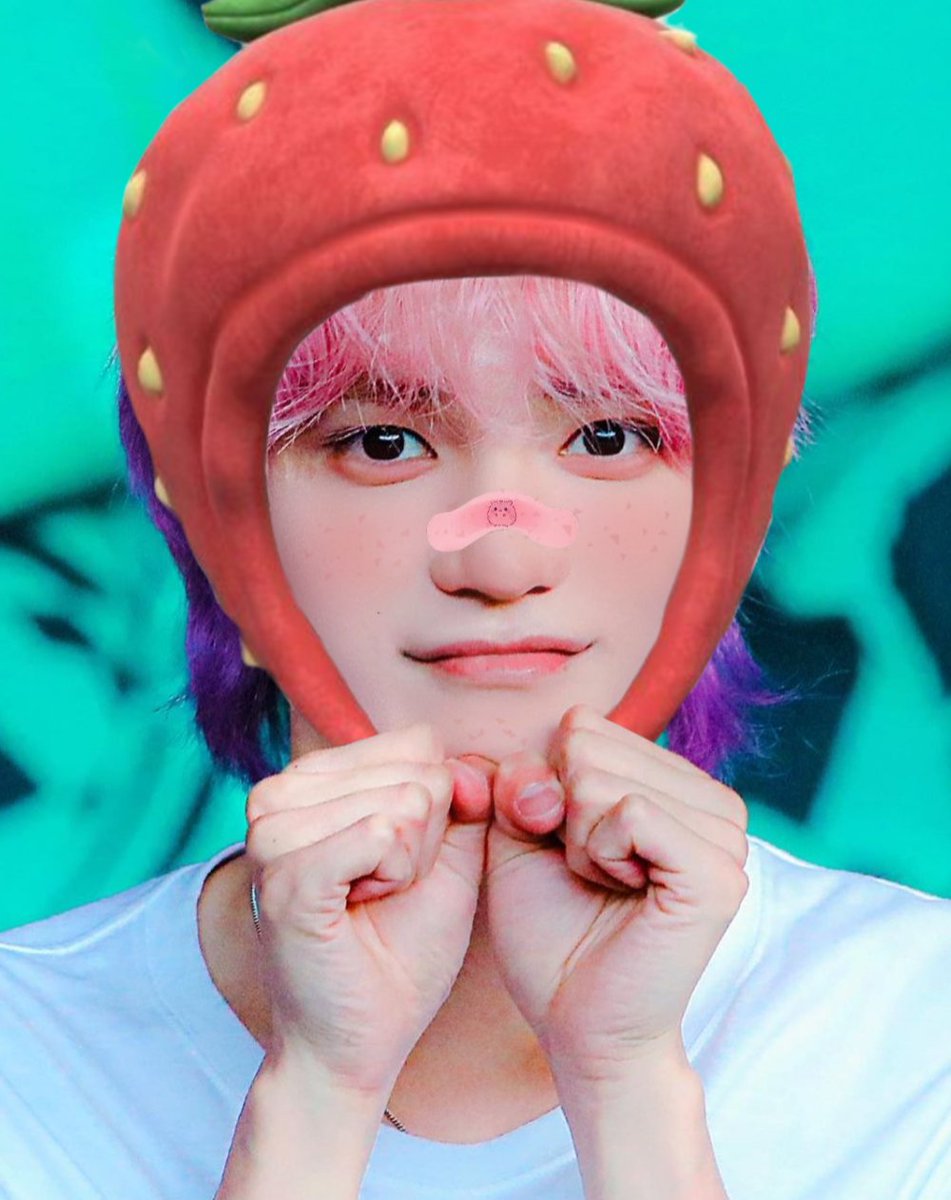 apellmint's tweet image. cute version of taeyong in the photo ahh ฅ(◕ ◡ ◕ )ฅ 🍙
