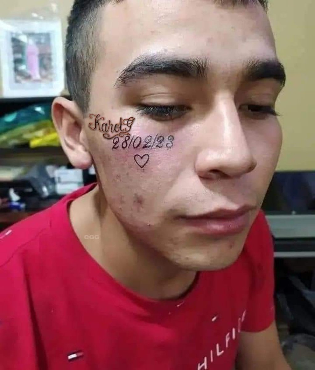 _CamiGomezG_'s tweet photo. Cuando conozca a Karol G no diré nada pero habrán señales: https://t.co/deNfvRdR0O