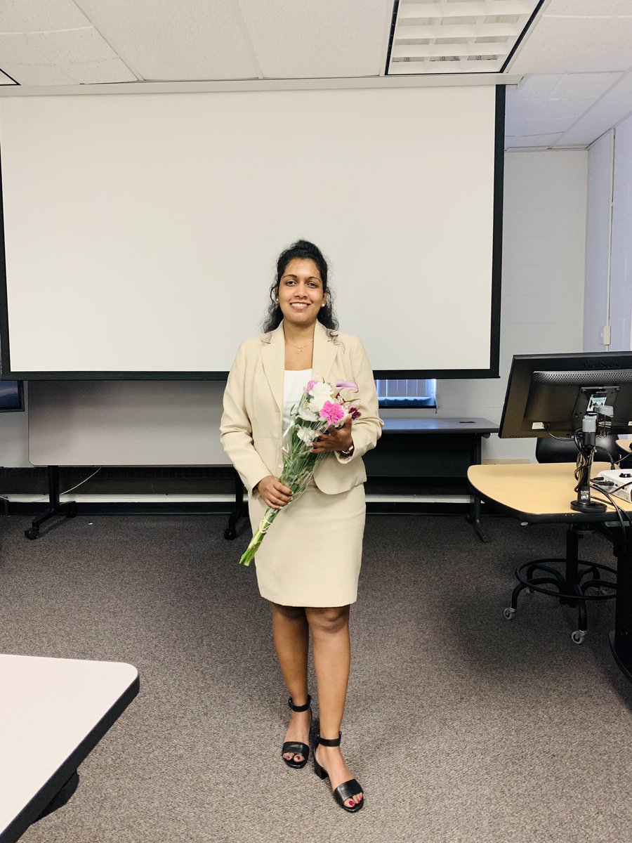 kesh1128's tweet photo. I successfully defended my Ph.D. dissertation titled "Single-molecule RNA Electrical Detection for Applications in Cancer and COVID-19" in July 2023!  I extend my heartfelt gratitude to my advisor, Assistant Prof. Juan Artes Vivancos, and everyone who helped. https://t.co/ncdPceca4m