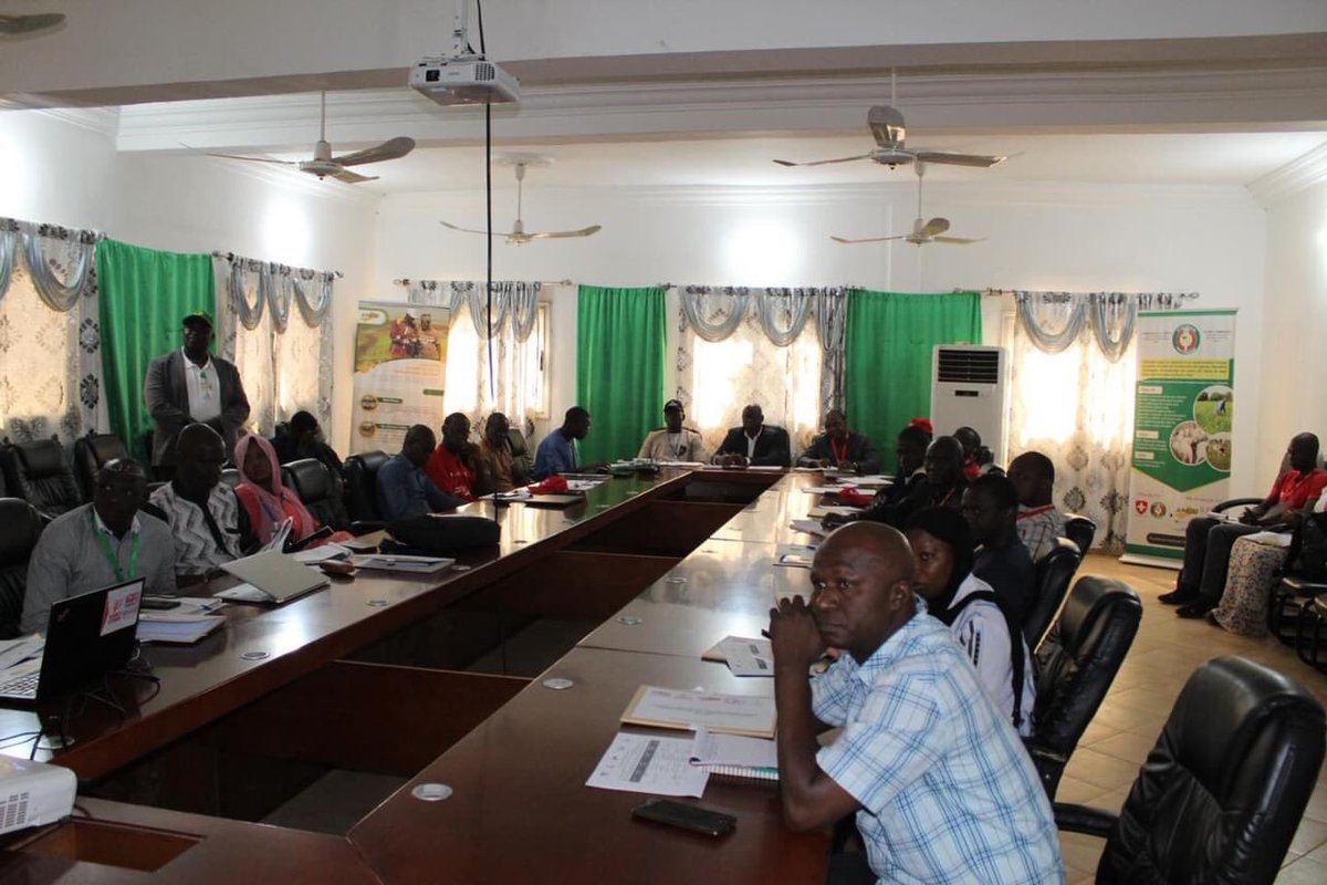 ONG_Amedd's tweet photo. Atelier d'orientation du projet  Justice et Stabilité au Sahel pour améliorer l'acc��s équitable et inclusif des producteurs en matière de terres et améliorer la gouvernance des ressources naturelles et de justice. 
#Mercy_Corps_Mali
 #AMEDD #impacts2023 https://t.co/fjN7WyQskH