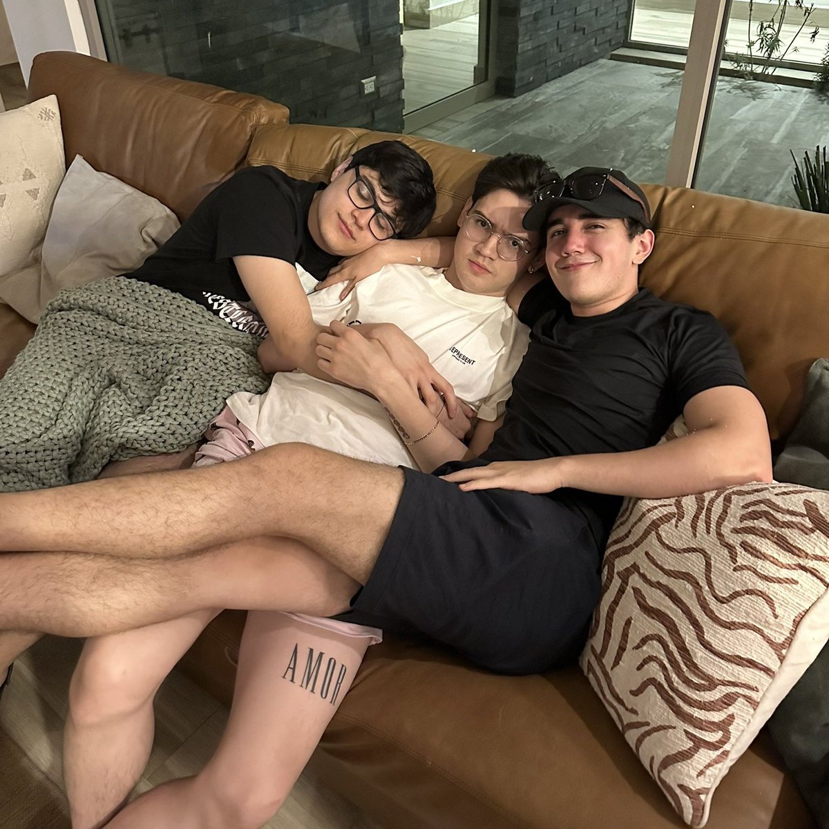 iSTAR148's tweet photo. los kiero mxo mctrio 🫶🏼 https://t.co/gMqowss0jc
