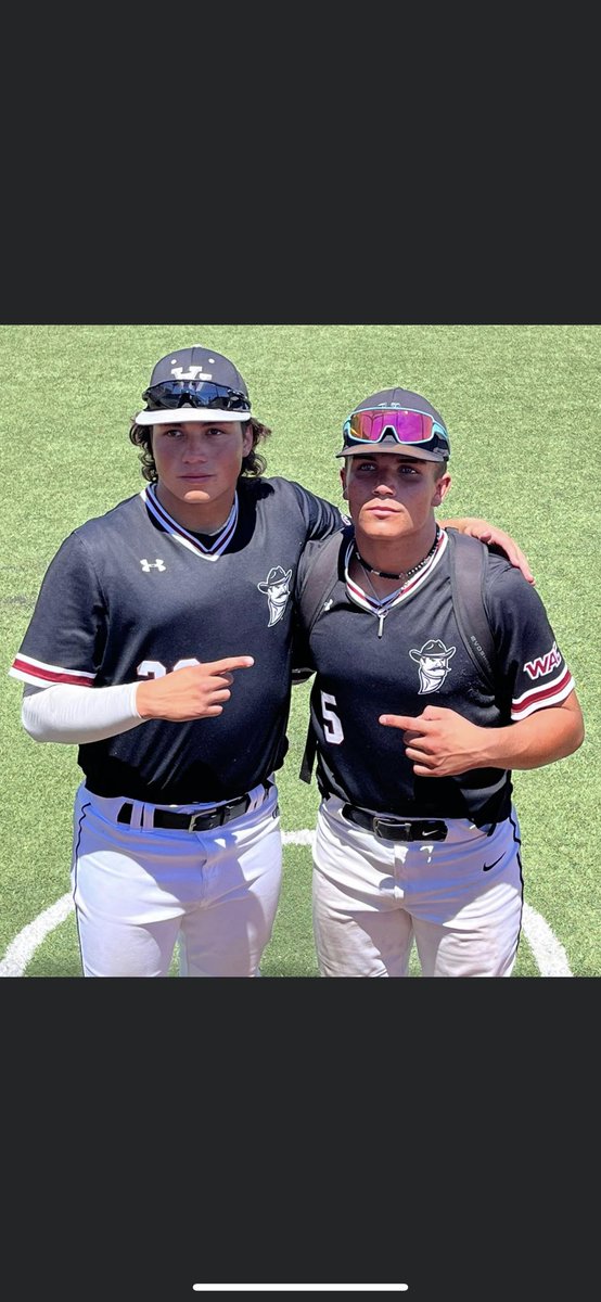 34_HunterM's tweet photo. Had a great time at @NMStateBaseball  learned a lot got a bunch of reps and had a blast for 2 days playing baseball. Thank you @rickymartinez98 @Jake_Angier @DBell_13 @Dillon_Leveille https://t.co/JdZwyrYoWn