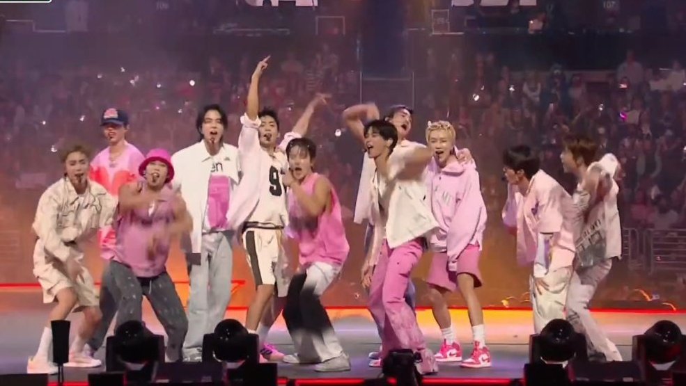 theboyzloops_'s tweet image. OUR BELOVED OT11 🫶