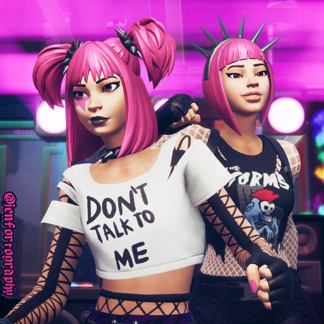 DROP DEE & POWER CORD 🎸🥁
💗🖤💗

Thank you @ofto_photos for helping me do this poses!!!❤
Check her out if you haven't already
❤ and 🔄 are always appreciated!

#Fortography #fortnite #FortniteArt #FortniteChapter4Season3 #FortniteWILDS #powercord #dropdee #FortniteCreative