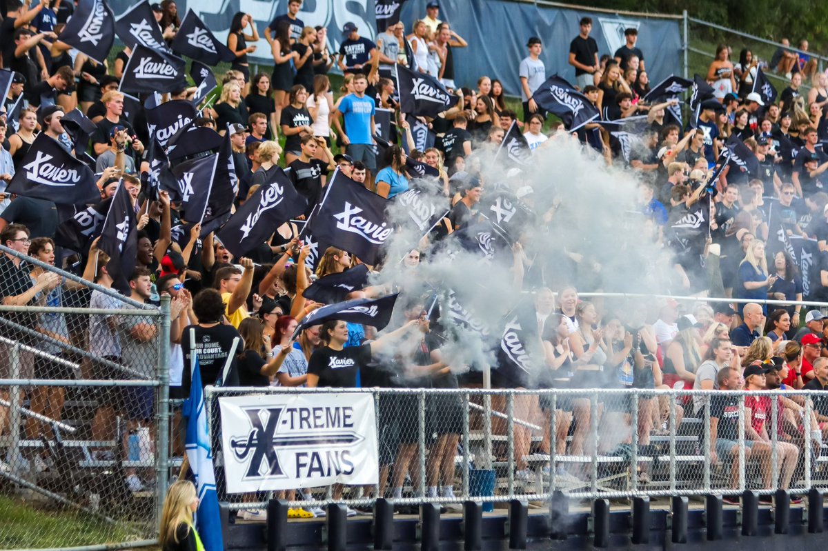 XavierWSOC's tweet photo. What a crowd! Thank you #XavierNation 😍 https://t.co/ZYlkNO7Jva