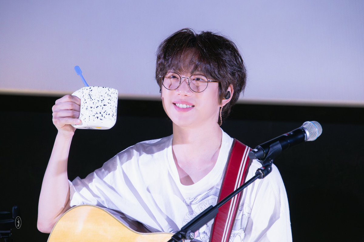 1_hodu_0's tweet photo. 230819 Citylive 창원 조조

-
#10CM #십센치 #권정열 https://t.co/D72BtbuI5P
