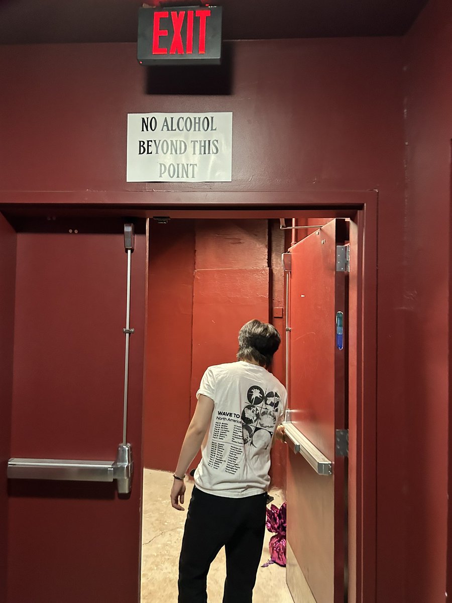 wave to earth tweet media