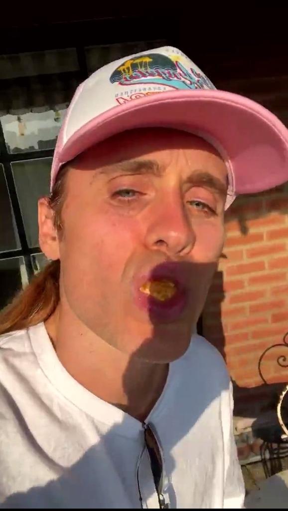 <a href="/alyssarobbiem/">Margot Leto.Robbie</a> En tu mandarina, amor!