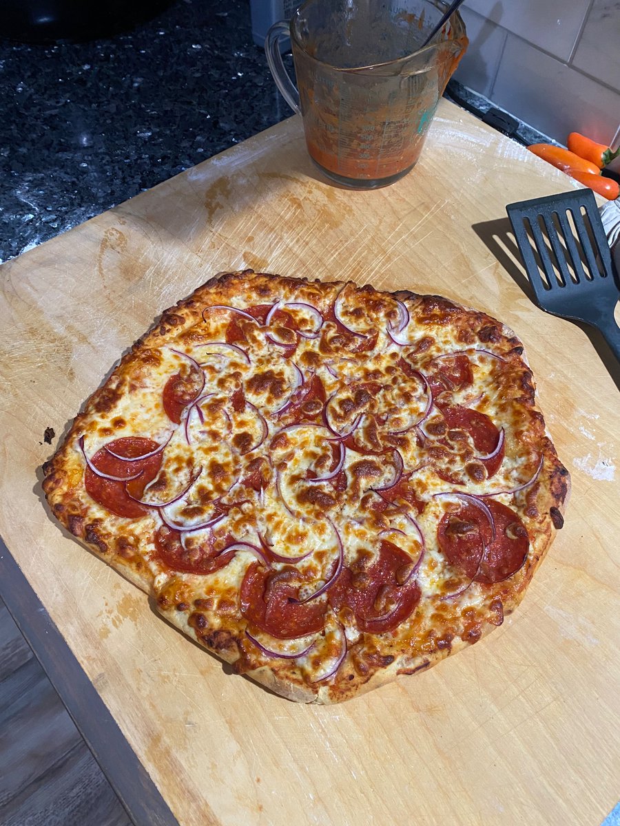 LinkBull2's tweet image. Pizza from scratch with homegrown San Marzano tomatoes for the sauce