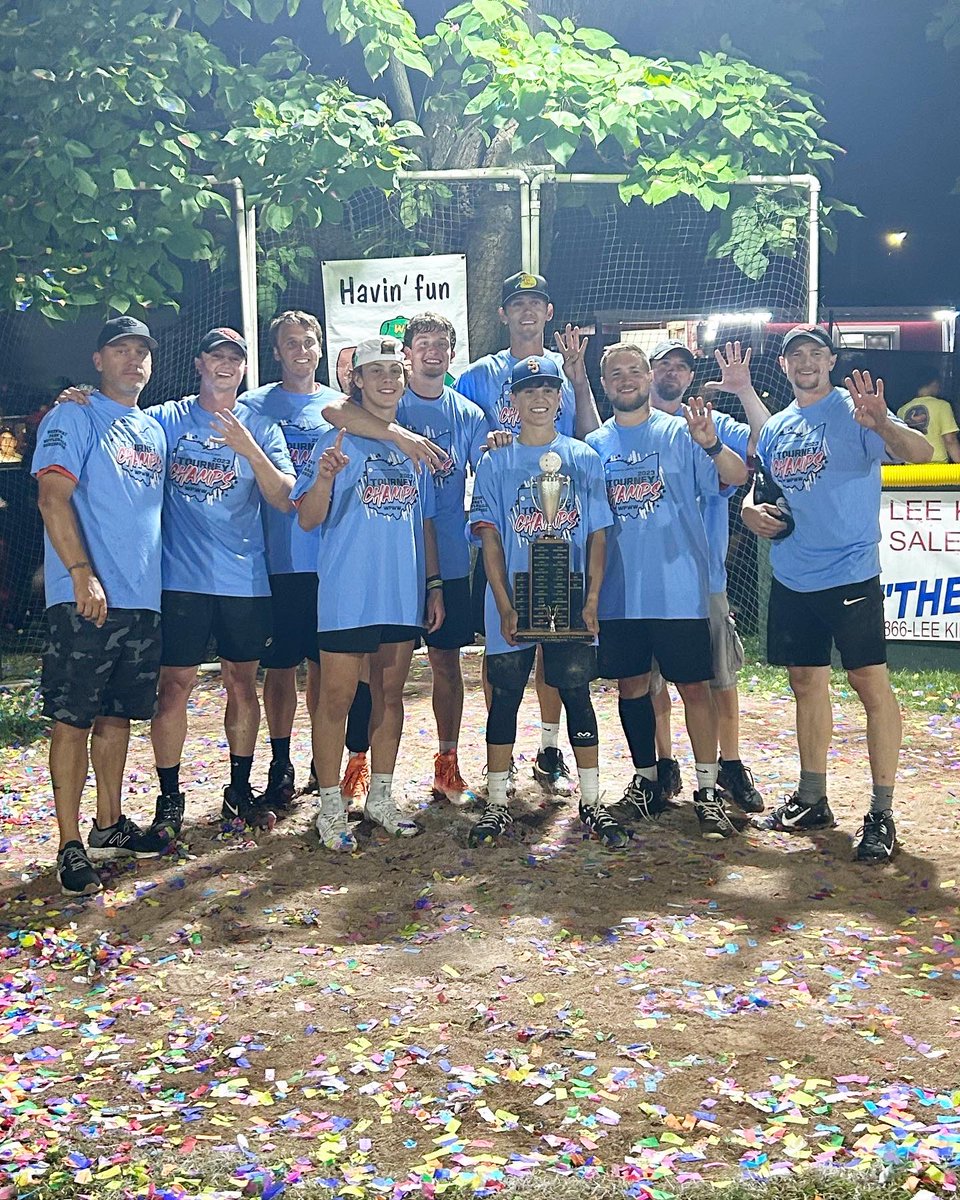KRolsten10's tweet photo. #BeaverNation 🏆🏆🏆🏆 @wrenwaypark https://t.co/j8xtauSEYL