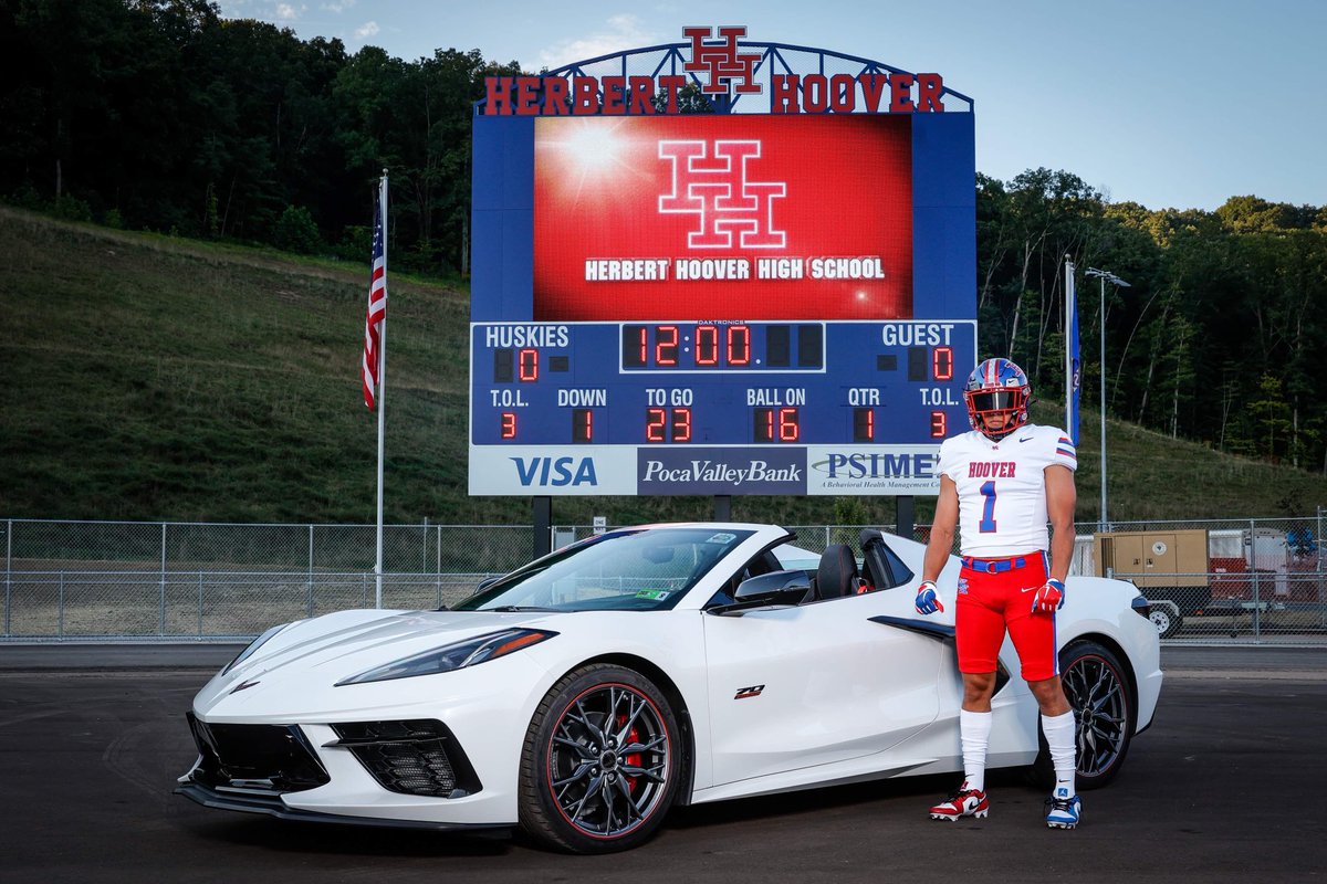 Herbert Hoover Football tweet media