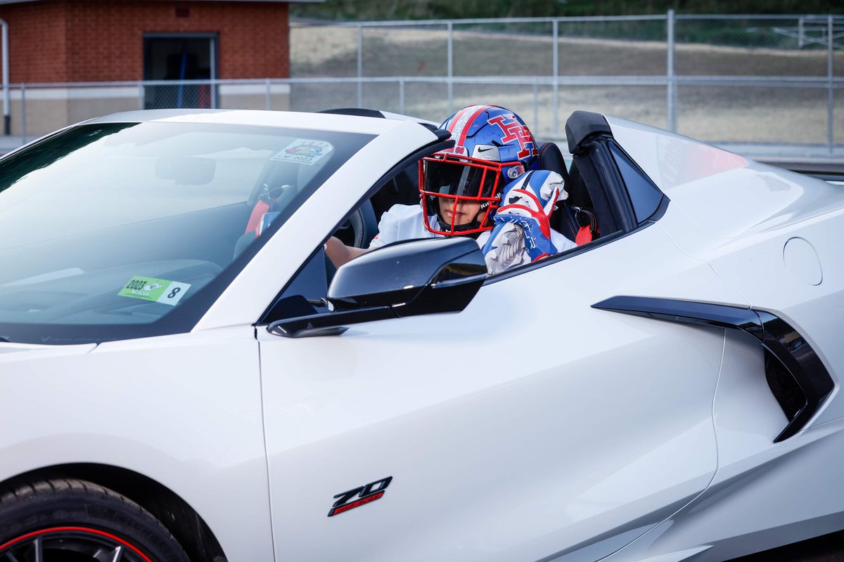 Herbert Hoover Football tweet media