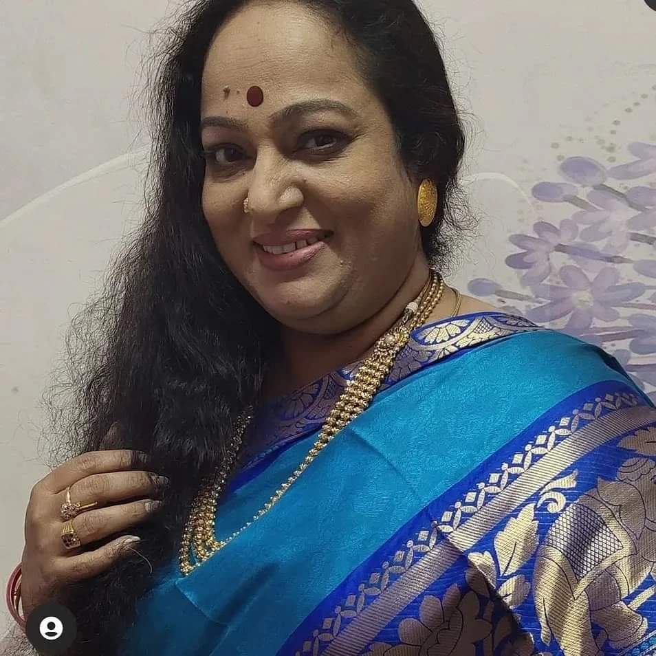 Actress Nalini Biography, Hot Mallu Aunty Movies Life | iiQ8