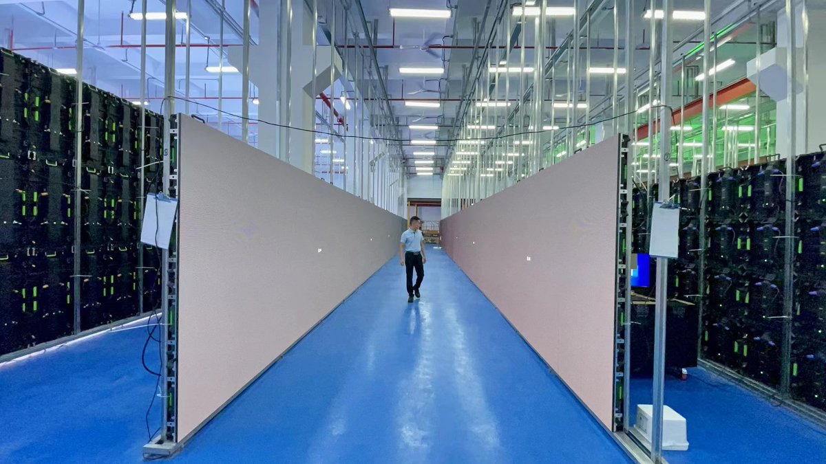 HangelTech's tweet image. Hangel LED Screen Factory 
Indoor P2.6 Rental LED Screen 
500x500mm cabinet panel
Nationstar SMD2121 +  ICN2153
HUB connection, ribbon cable free 
Magnetic LED modules, front service ... 
talk to Whatsapp +86-15112310918 for more details 
#HangelLED #P2LED #indoorLED #RentalLED