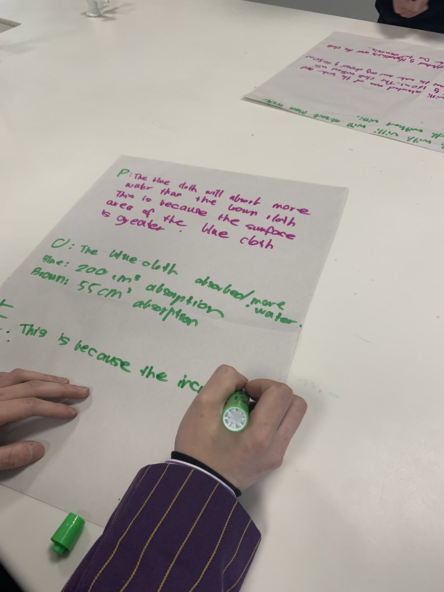 BeckRSaunders's tweet photo. #IB #Biology #Topic6 modeling the villi and absorption. We completed a Predict, Observe and Explain activity. Homework is to evaluate the model. https://t.co/GTACa8P7v7