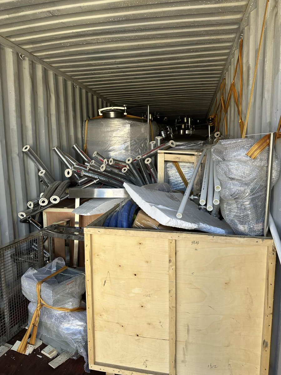 IvyDou256842's tweet image. Congratulations to our Australian customer🥳 It's a happy tour with Tonsen! 🍻🍻 
Email: ivy@tonsenbrewing.com
#tonsen #tonsenbrew #beerlovers #blessings #brewingco #brewhouse #microbrewery