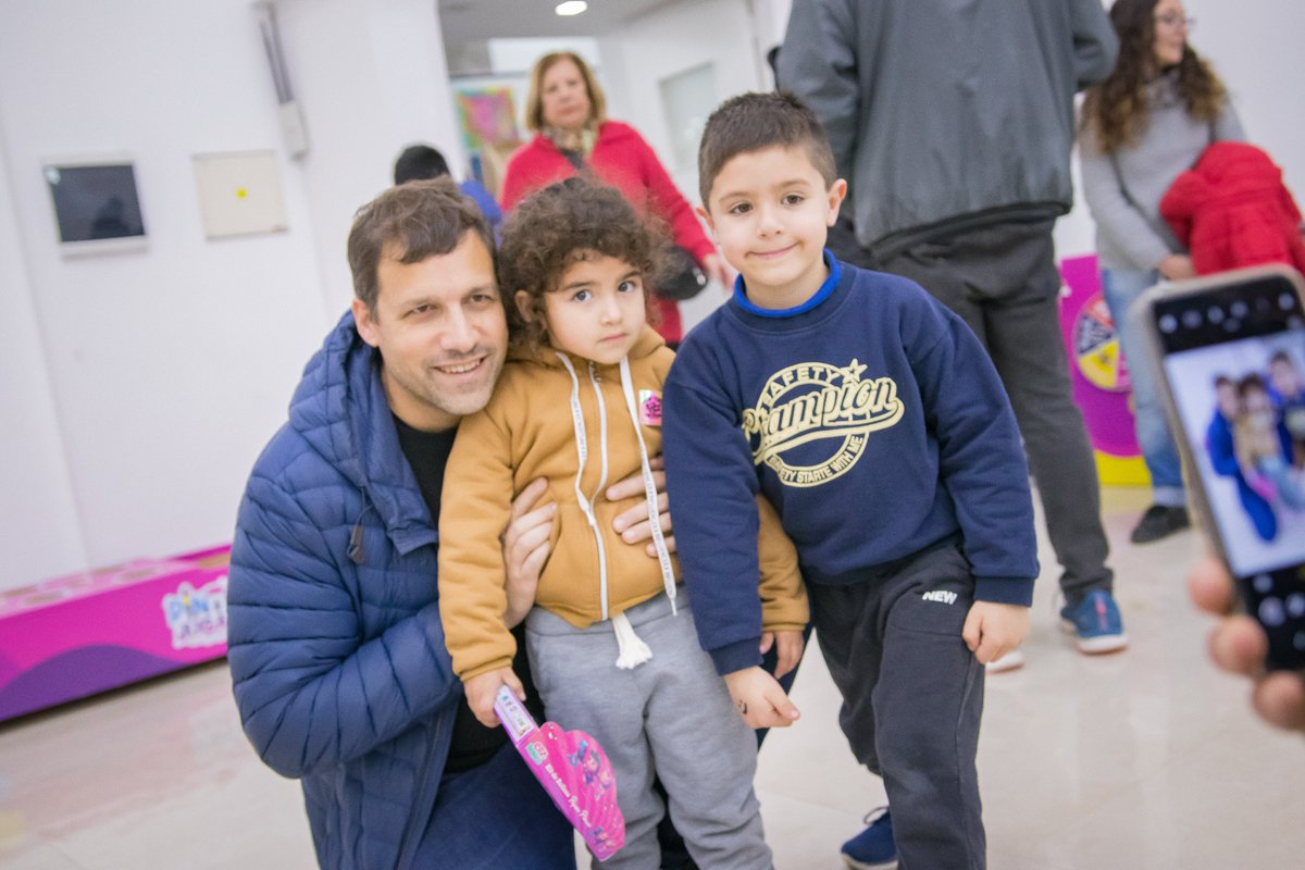 JPdeJesusOK's tweet photo. Como ya es costumbre en La Costa, festejamos el Día de los Niños y las Niñas con actividades gratuitas y simultáneas organizadas por la Muni a lo largo de todo el distrito.
¡Felicitaciones a quienes lo hicieron posible! https://t.co/TcUI9C1y5l