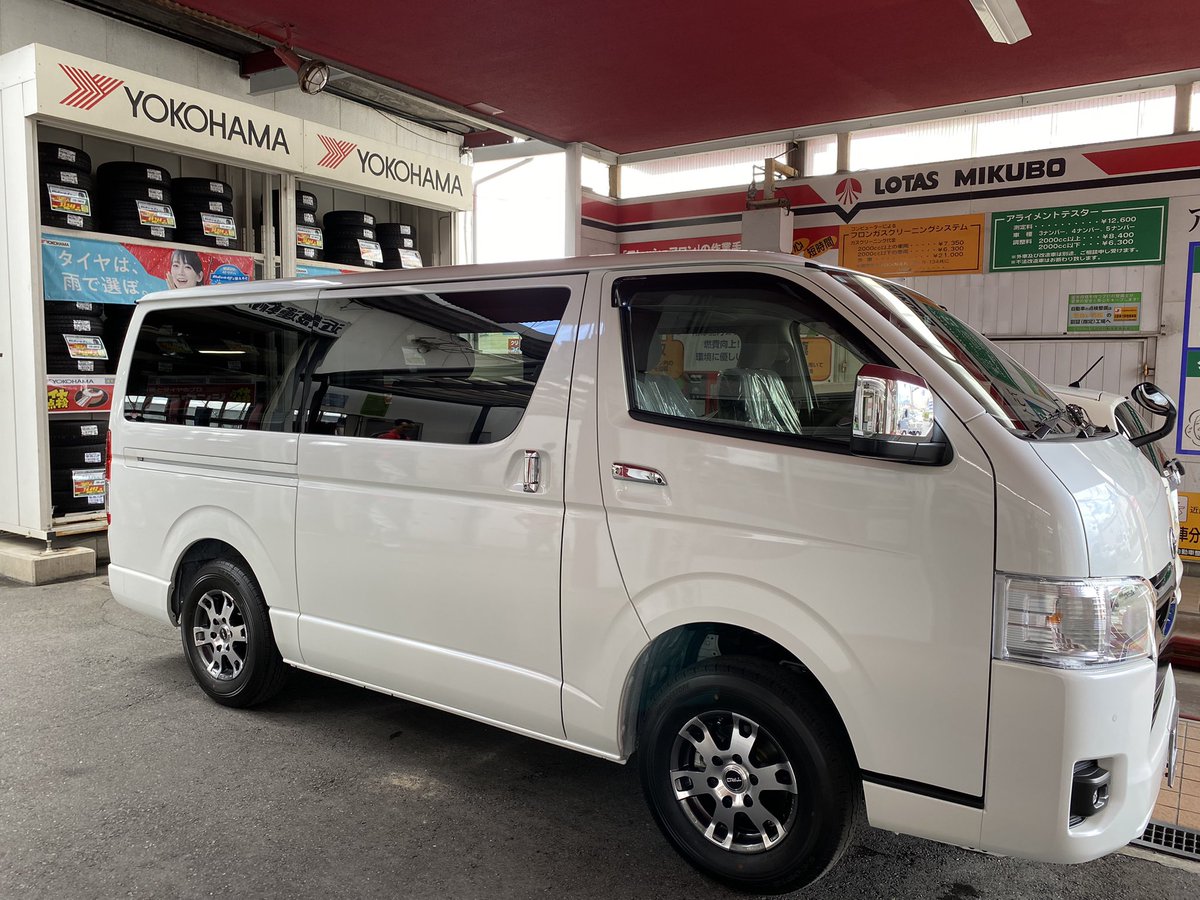 0613Katosyou's tweet photo. ハイエース！！ディーゼル四駆！！
新車はクリップ割れない👌
セリカとハイエース二台体制になりました！
もちろんセリカがメインカー��！ https://t.co/3MhDPJnzOi